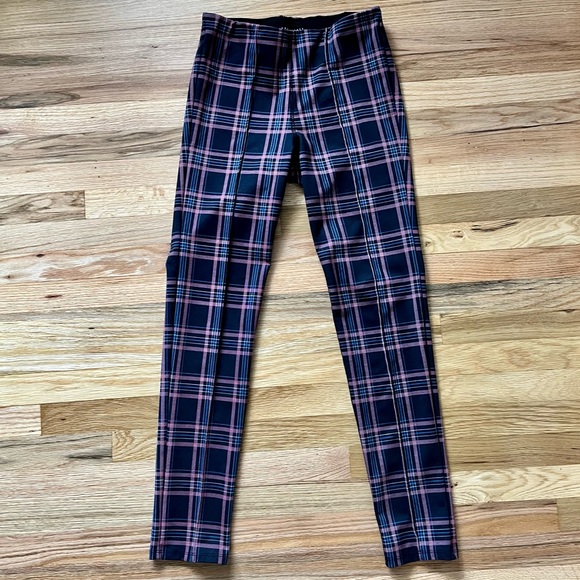 Sanctuary Plaid Legging Pant - Picture 5 of 5